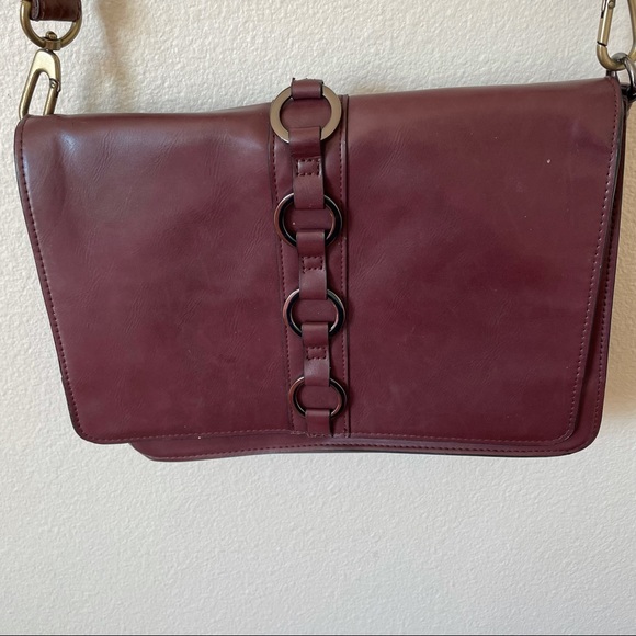 Steve Madden Handbags - Steve Madden flat Envelope purse